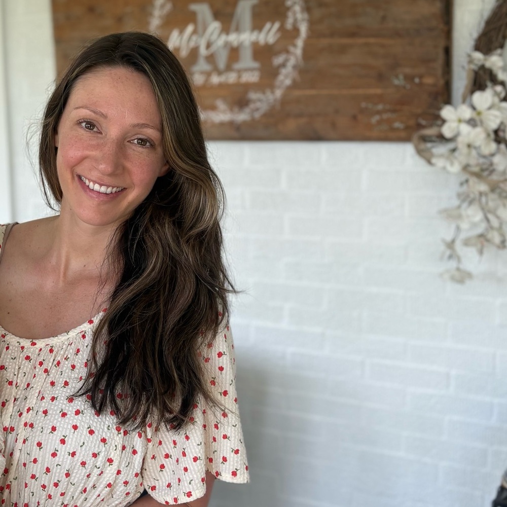 Meet your Posher, Elizabeth